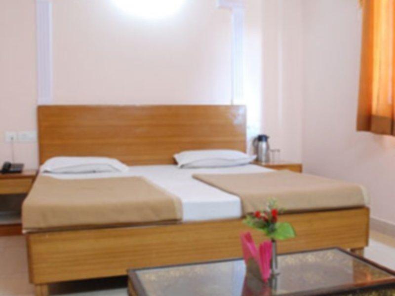Hotel Rockland Джайпур Екстериор снимка