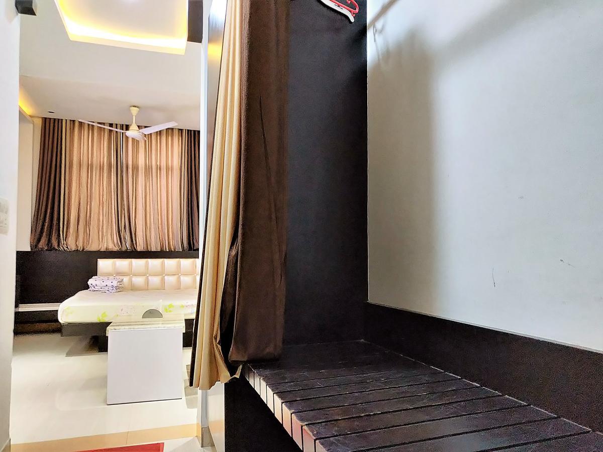 Hotel Rockland Джайпур Екстериор снимка