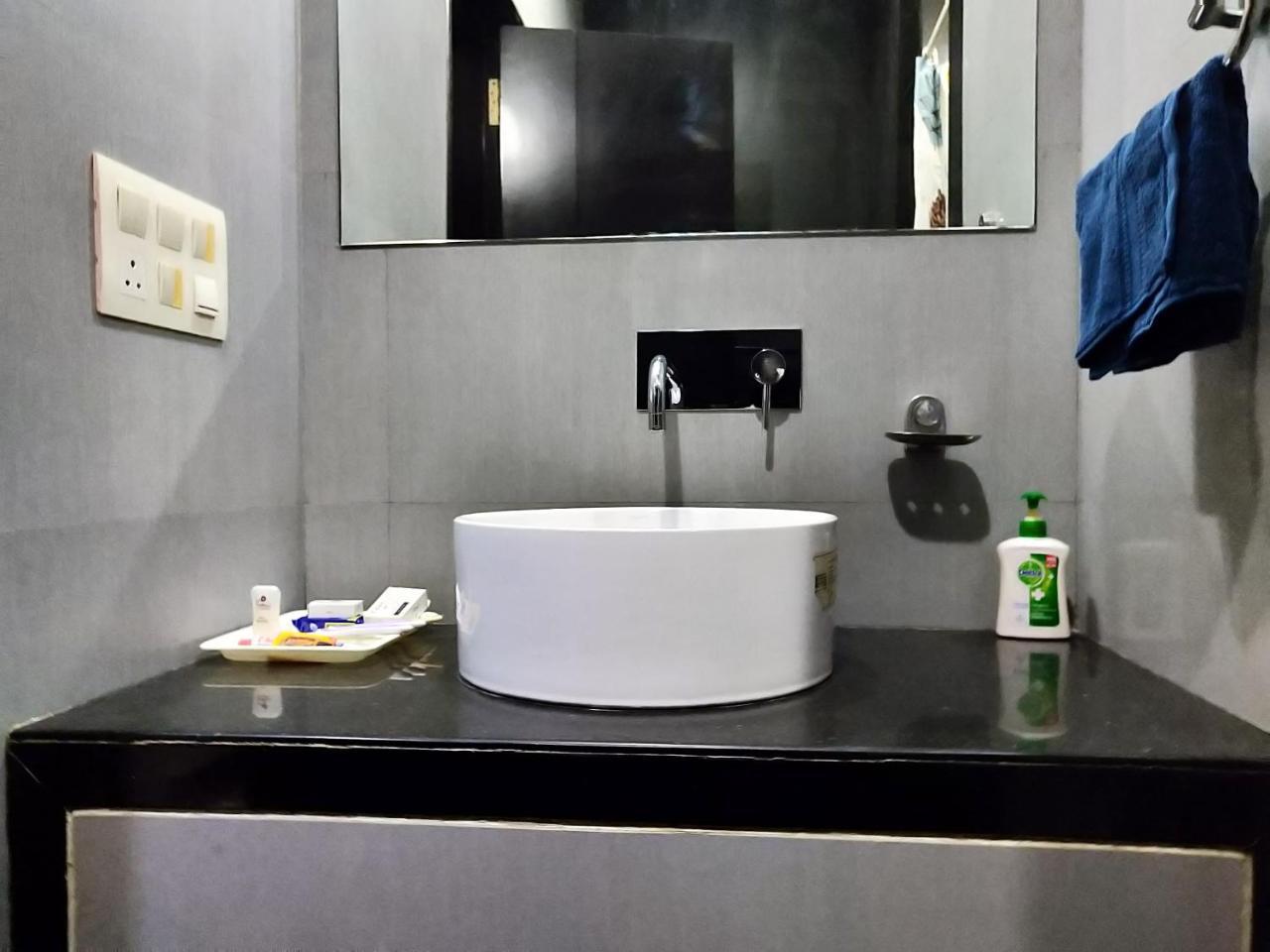 Hotel Rockland Джайпур Екстериор снимка